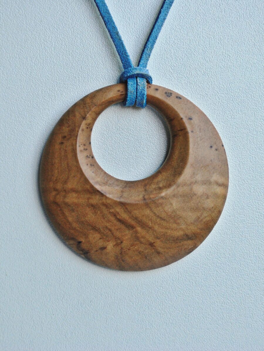 Κολιέ από ρίζα ελιά