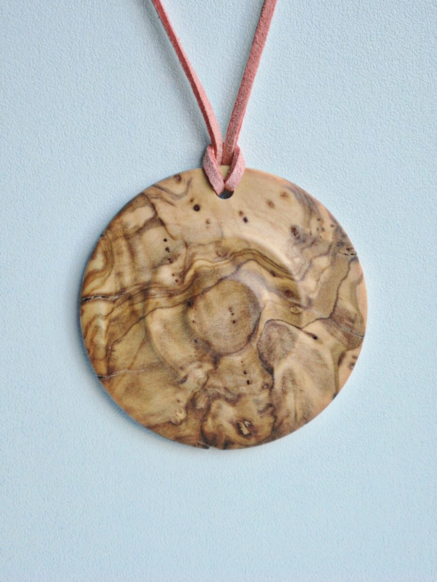 Κολιέ από ρίζα ελιάς